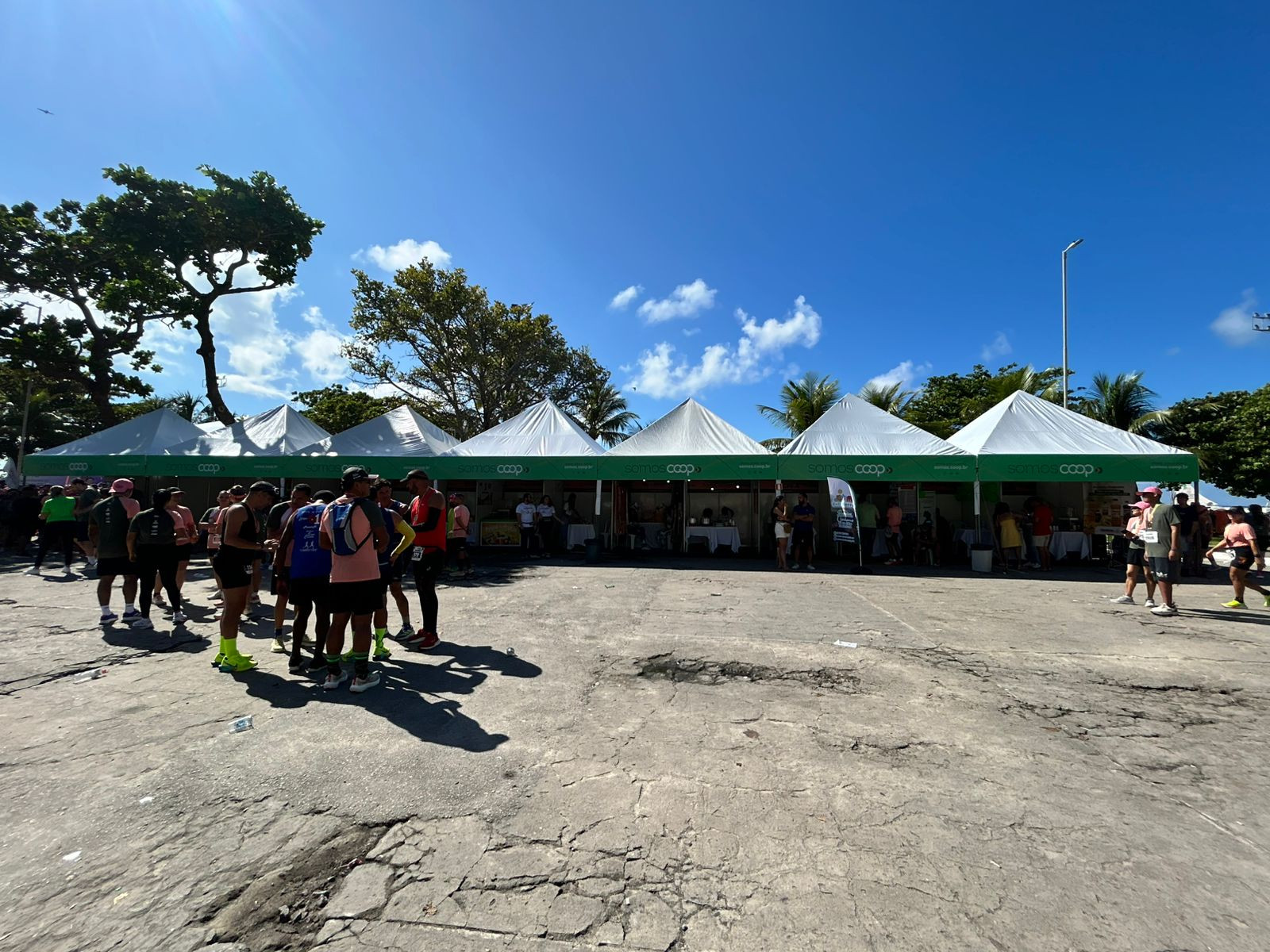 EspaçoCoop reúne cooperativas e leva sabores de Alagoas à Meia Maratona Coop 2026