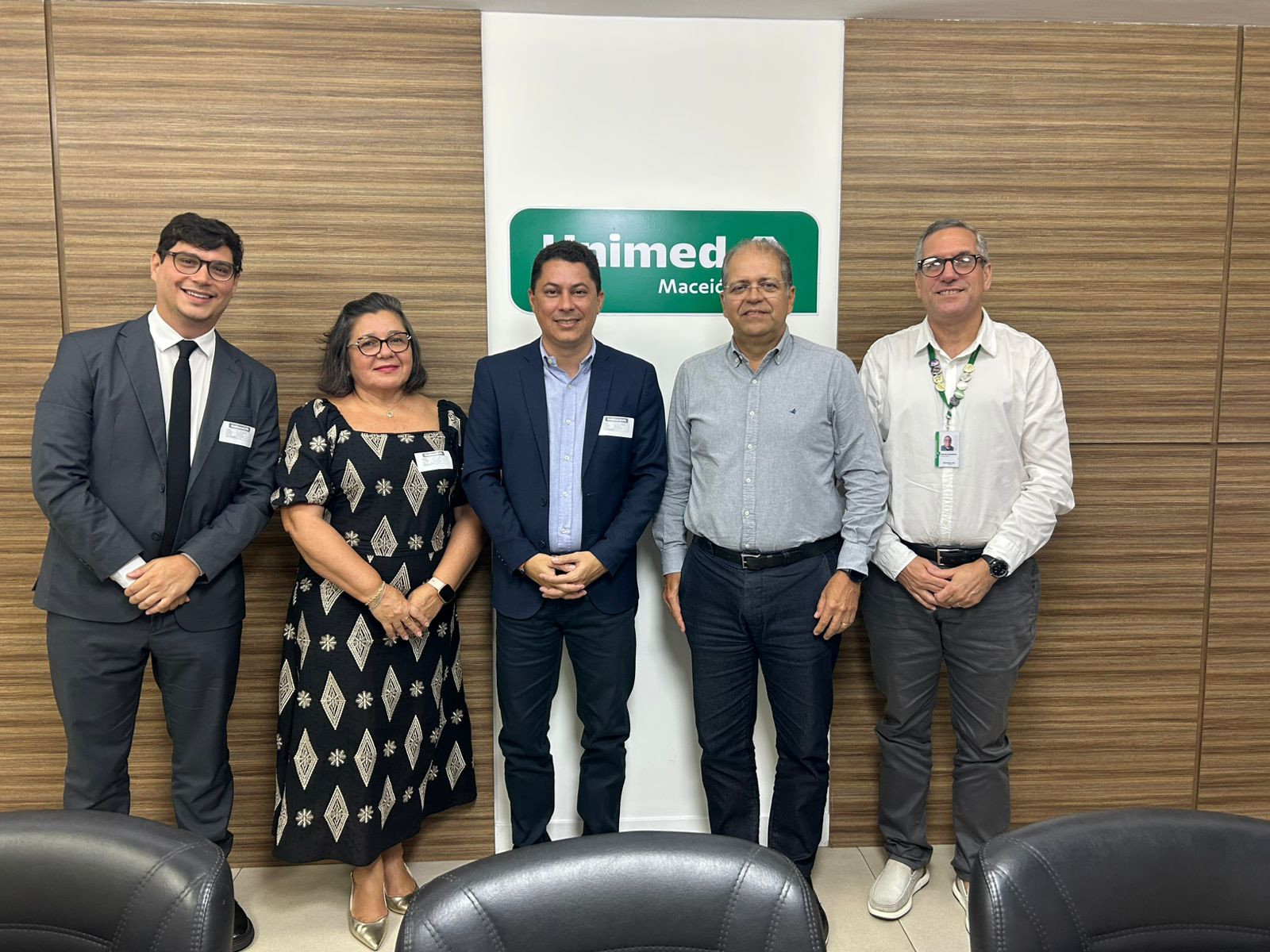 OCB/AL visita a Unimed para apresentar relatório dos 100 dias de gestão e fortalecer parcerias