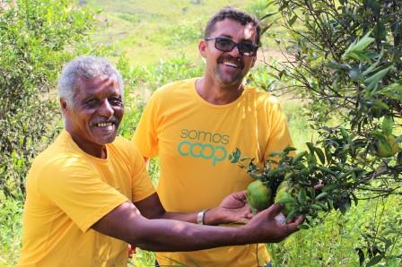 Cooperativistas expõem e vendem alimentos na APE-AL