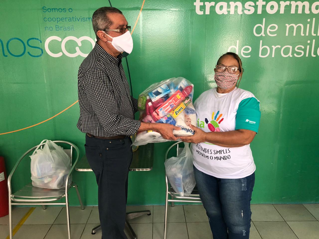 Sistema OCB/AL entrega doações a Cooperativas de Recicladores